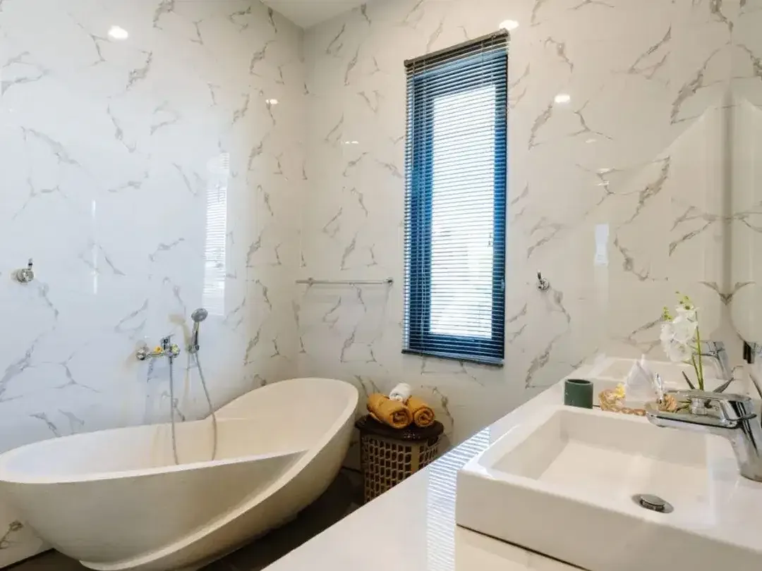 Freehold - Exclusive Luxury Villa in Berawa, Canggu Your Private Paradise Awaits - Image 5 of 10