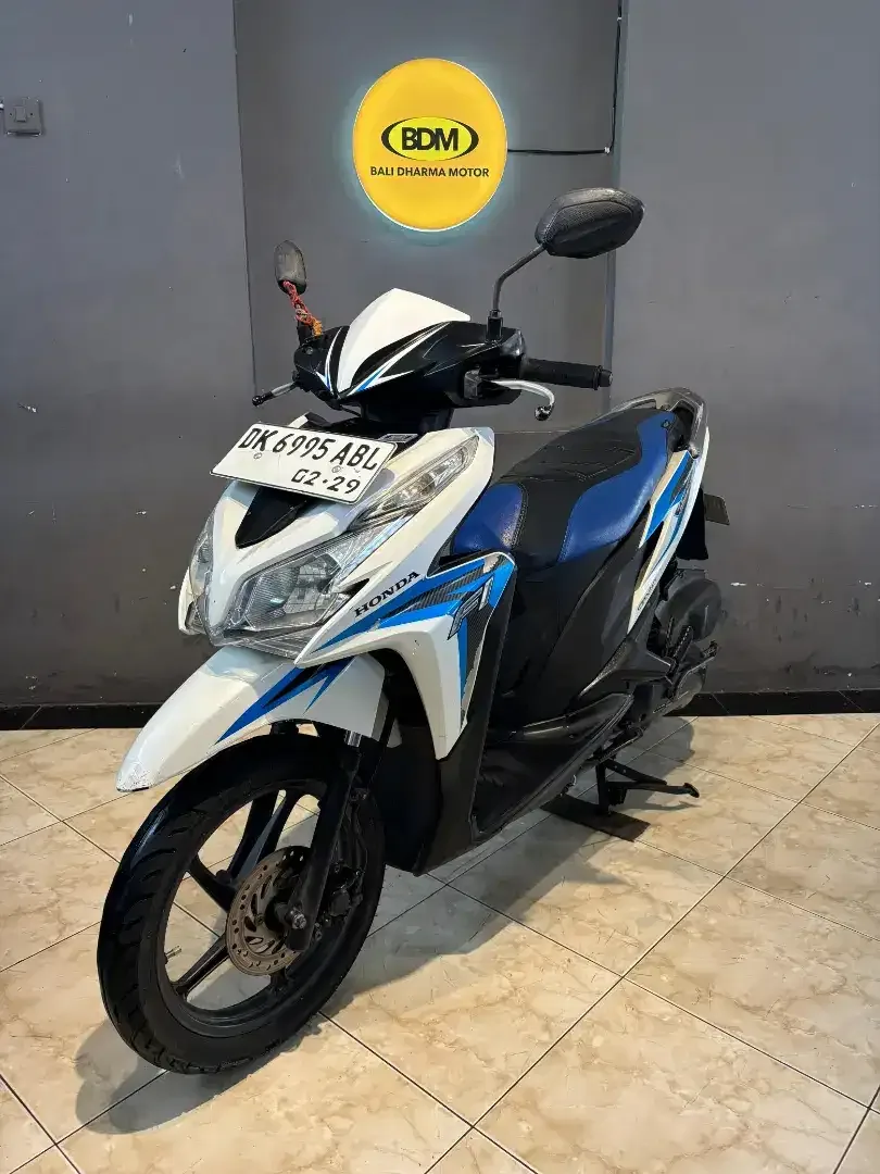 Honda Vario 125 CC thn 2014 cash. Bali dharma motor - Image 1 of 6