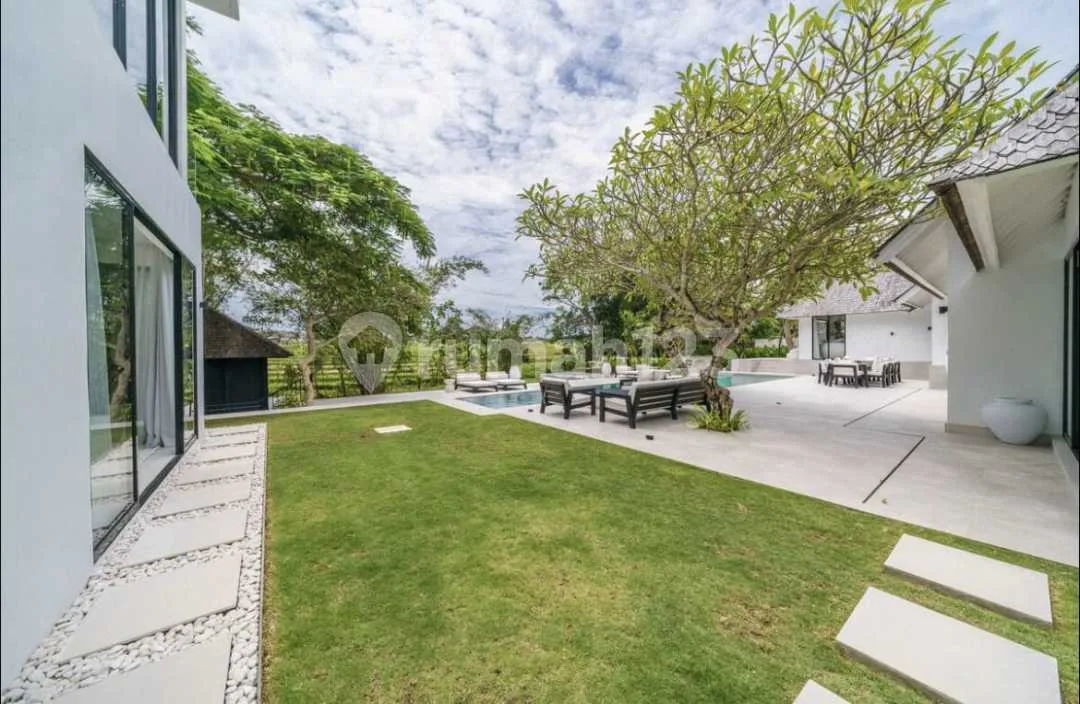 Ready For Rent 5 B R Luxury Villa In Umalas Bali - Image 3 of 4