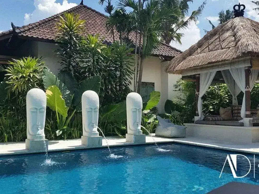 FREEHOLD / LEASEHOLD | 5-BEDROOM BUNGALOW COMPLEX IN PRIME SANUR - Image 3 of 10