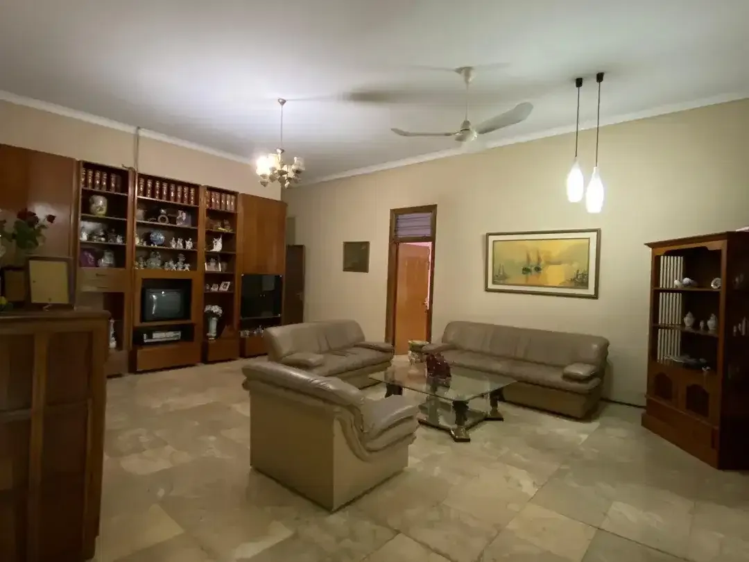 ID:H-16 Dijual Rumah Mewah Renon Denpasar Selatan Bali Dekat Panjer - Image 8 of 10