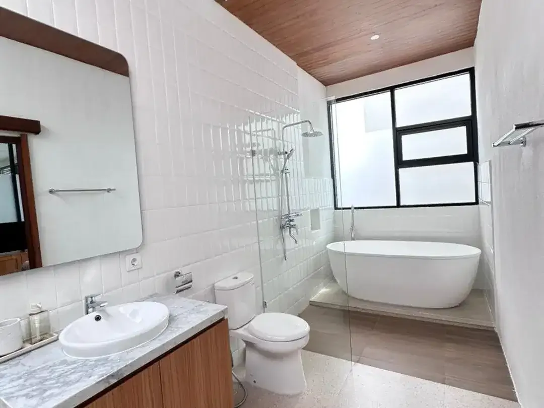 Disewakan villa dalam komplek villa area nusa dua dharmawangsa - Image 8 of 10
