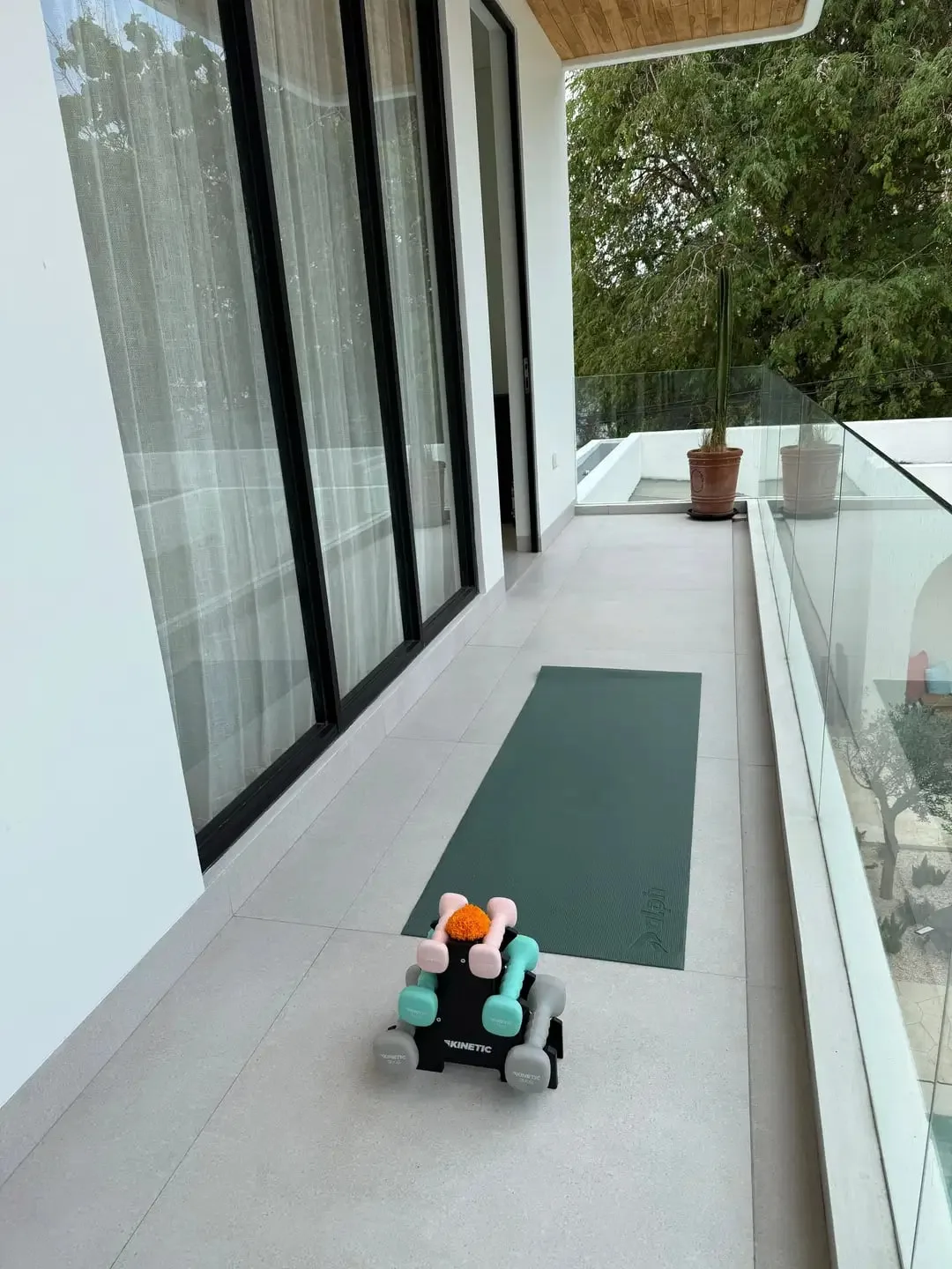 Villa Mewah Baru 5KT dengan Kolam Besar di Jimbaran Bali - Image 10 of 10
