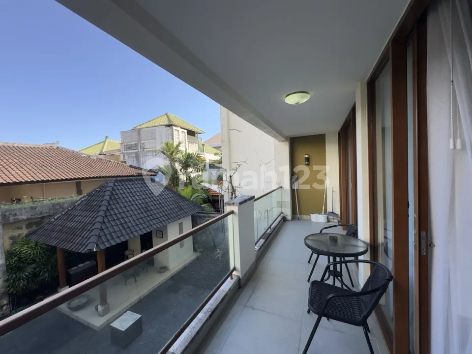 Prime Freehold Apartment In Kuta Near Beach & Airport - Image 2 of 4