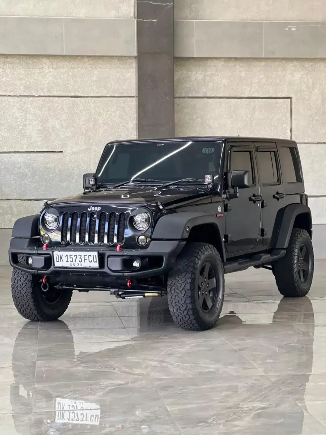 Jeep Wrangler Sport Unlimited 3.6 2012 - Image 2 of 9