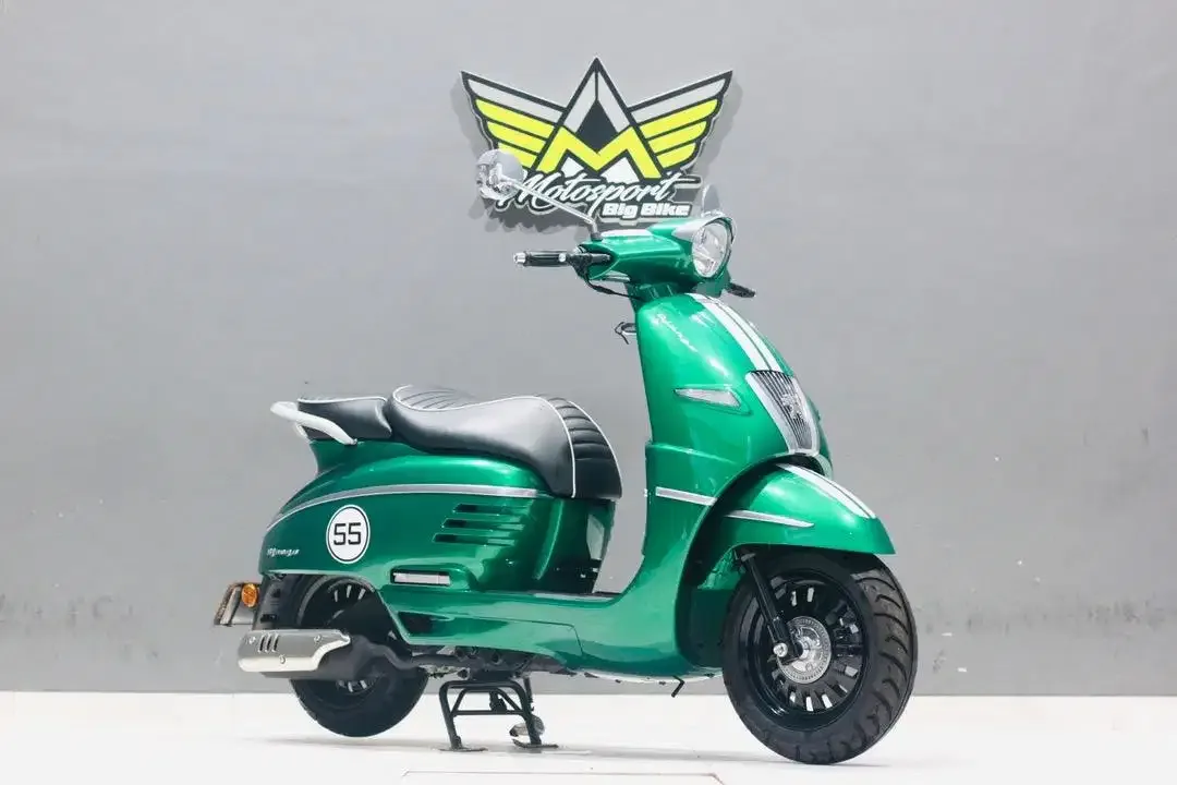 Peugeout Django 150i ABS, Vespa GTS, Primavera, Xmax, Forza - Image 1 of 4