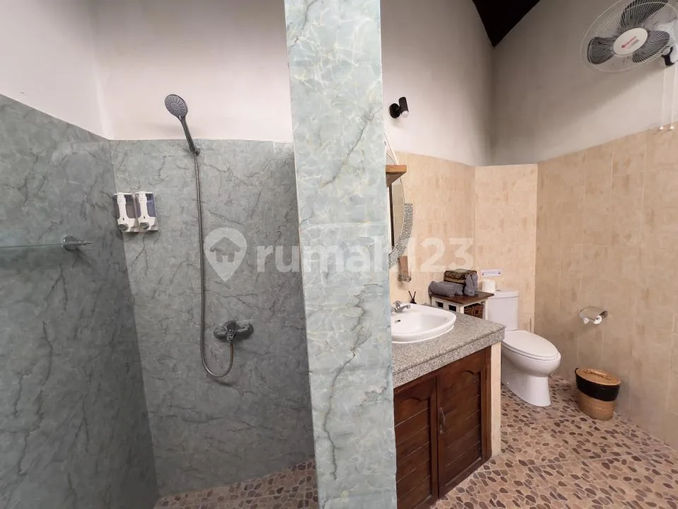 Leasehold Six Years Contemporary Tropical Villa - Seminyak - Image 3 of 4