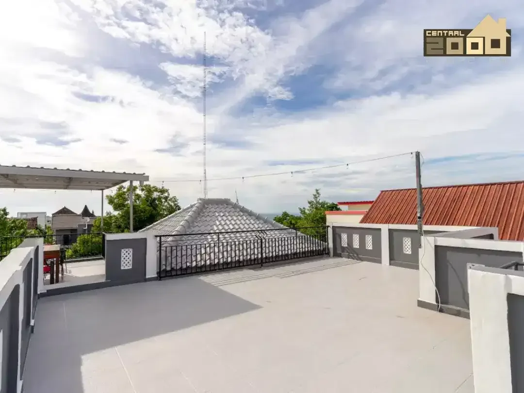 Modern 5 Bedrooms Villa With Ocean View From Rooftop At Pecatu - Image 9 of 10