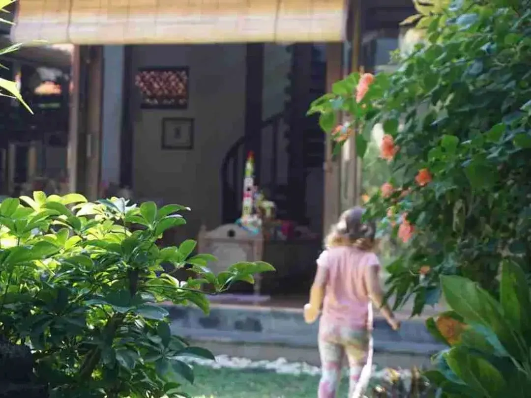 Villa Mewah Gaya Klasik Bali di Sanur, Bisa Jalan Kaki ke Pantai - Image 2 of 10
