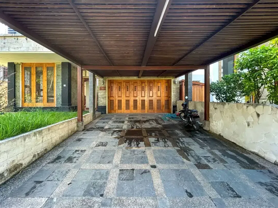Dijual Cepat! Rumah 2 Lantai 5BR di Teras Ayung Gatsu Timur Denpasar Bali – Eksklusif & Siap Huni - Image 6 of 10