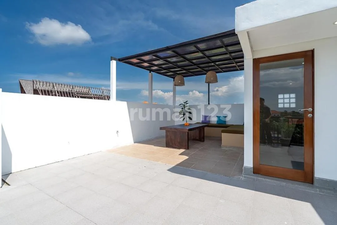 3Br Villa In Strategic Location Padonan, Close To Canggu - Image 3 of 4