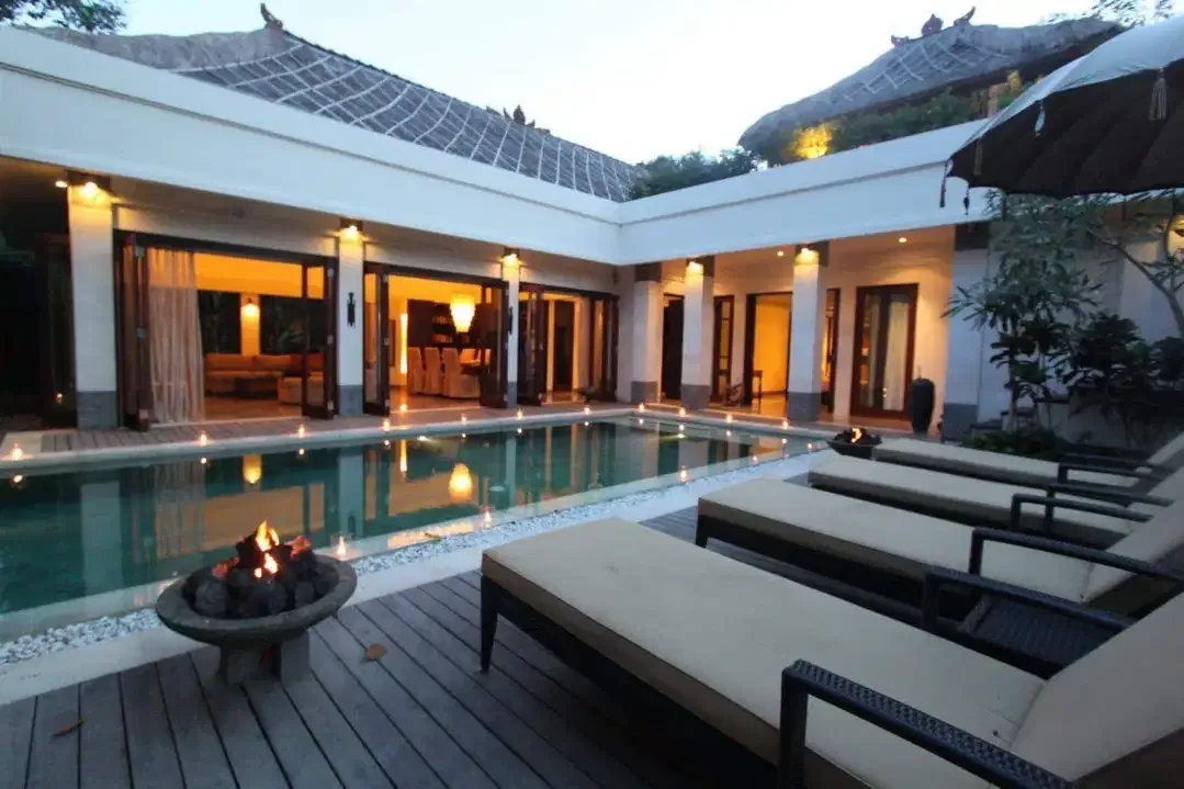 Dijual villa lantai 1 lokasi sanur bali - Image 1 of 10