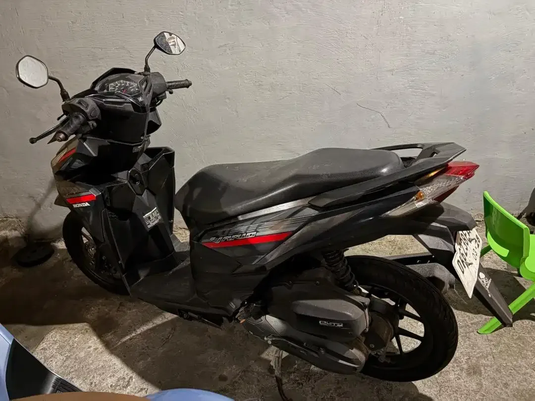 Vario 125 tahun 2018 - Image 1 of 4