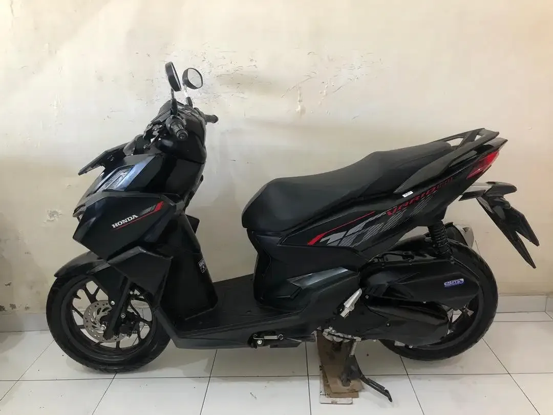 Honda Vario 160 CBS Th.2025 Greesss Low km 6rb!! - Image 1 of 10
