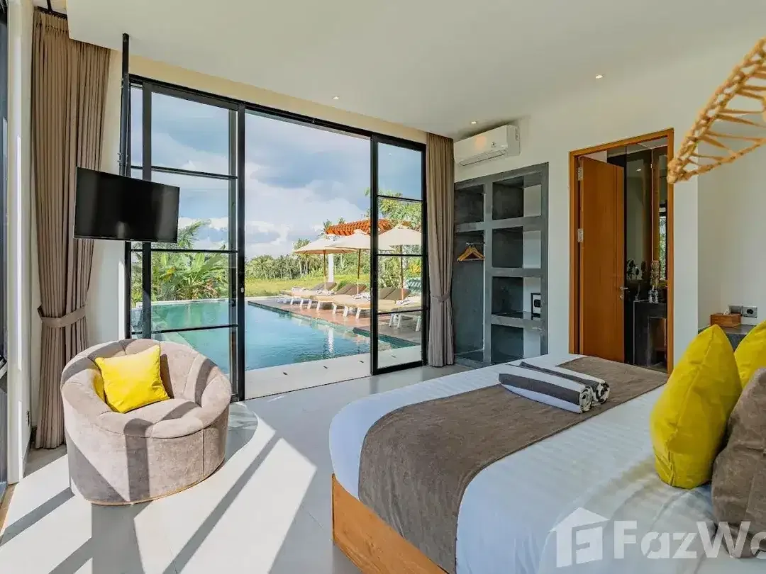 6 Bedroom Villa for sale in Tampak Siring, Bali - Image 8 of 10