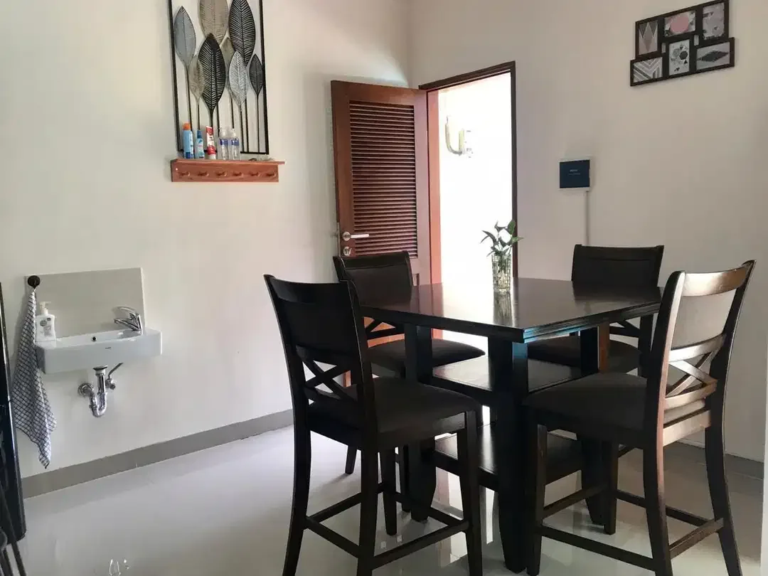 Newly Renovated 2 Bedrooms Villa Modern Style at Sanur - Image 4 of 10