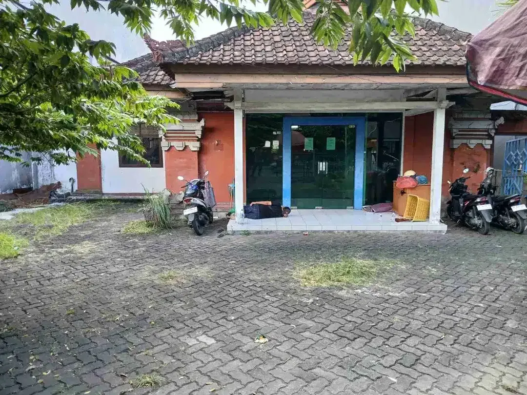 Buc Tanah Ada IMB 705M2 Pusat Kota Patimura Denpasar Jl12meter Aspal - Image 1 of 5
