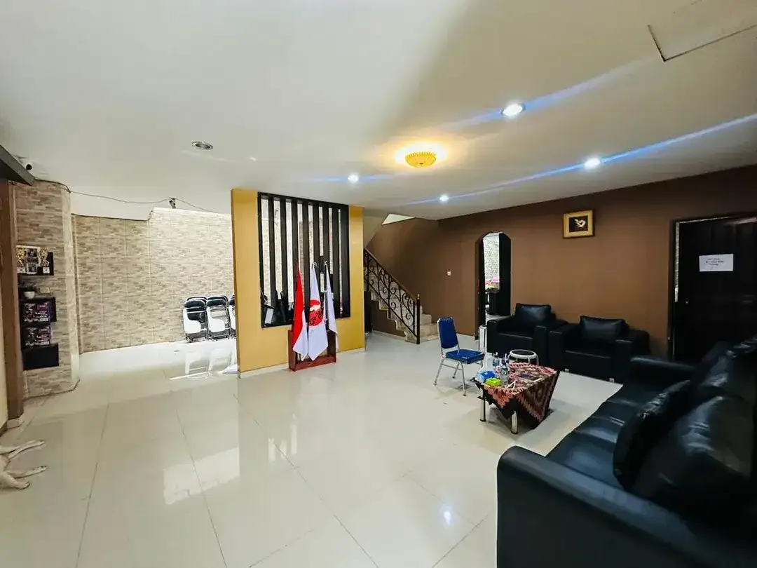 Rumah 4 Kamar di Kawasan Strategis Puputan, Denpasar - Image 1 of 2