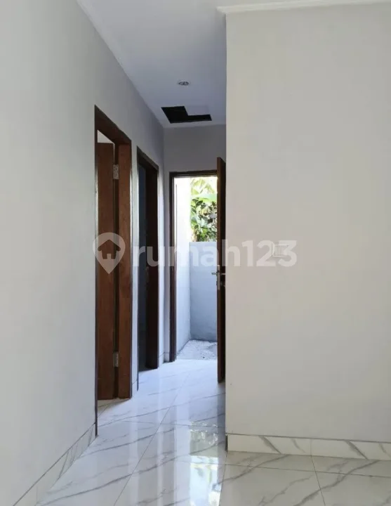 K526 Sewa Rumah Ulun Carik Wr Supratman Denpasar Bali Dekat Tohpati Ketewel Batubulan Sanur Gatsu Living World - Image 4 of 4