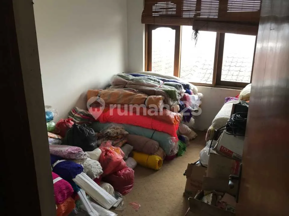 Hot List Di Jual Ruko Lokasi Jalan Utama Tukad Yeh Aya Renon Denpasar Selatan - Image 4 of 4