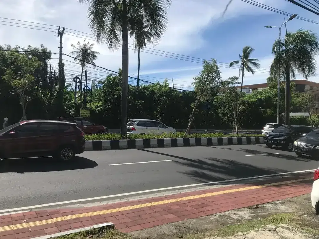 Dijual Tanah Komersial Premium di Jantung Kuta - Image 1 of 5