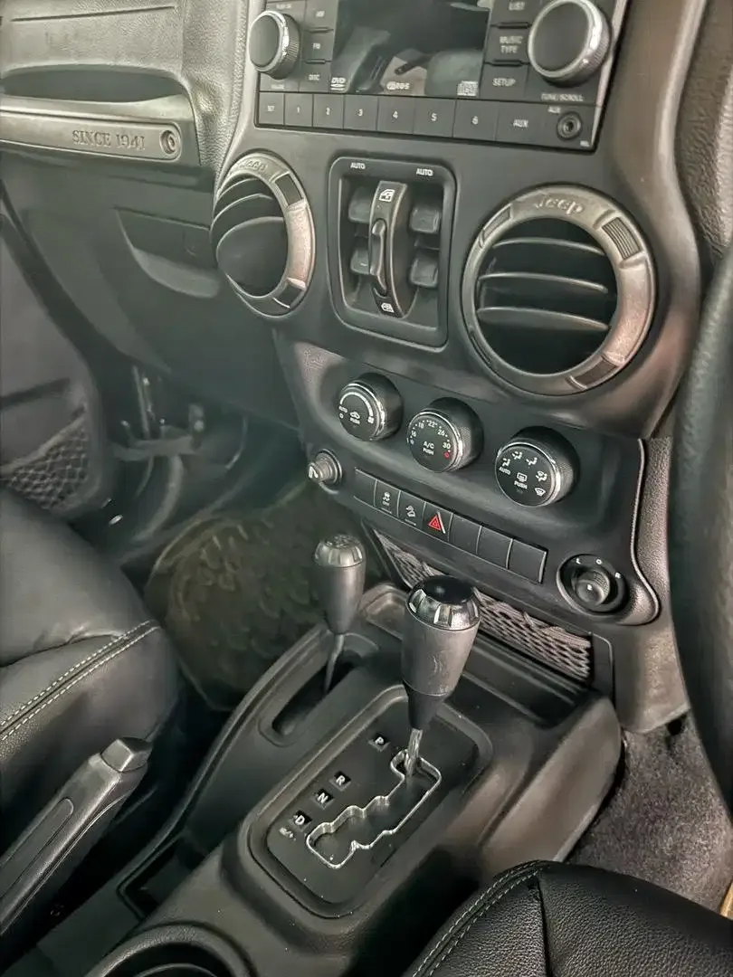 JEEP WRANGLER JK SPORT PENTASTAR 3.0 L (286 HP) - Image 6 of 10