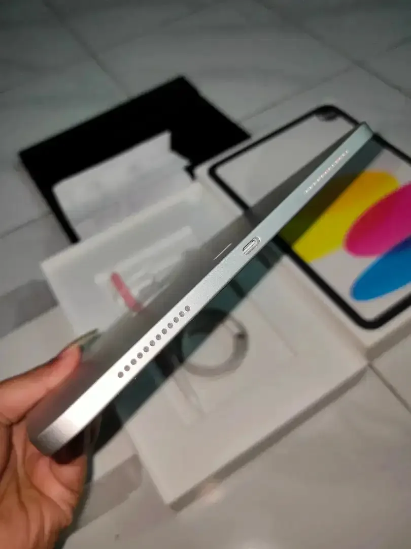 Ipad Gen 11 A16 128gb - Image 5 of 6