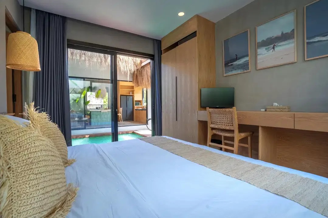 BRAND NEW VILLA FULLY FURNISHED IN JIMBARAN - Image 1 of 10