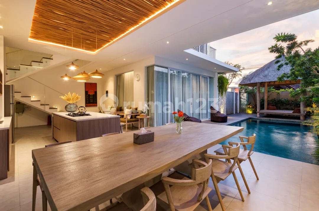 Luxury Villa In Seminyak, Walking Distance To Batu Belig Beach - Image 1 of 4