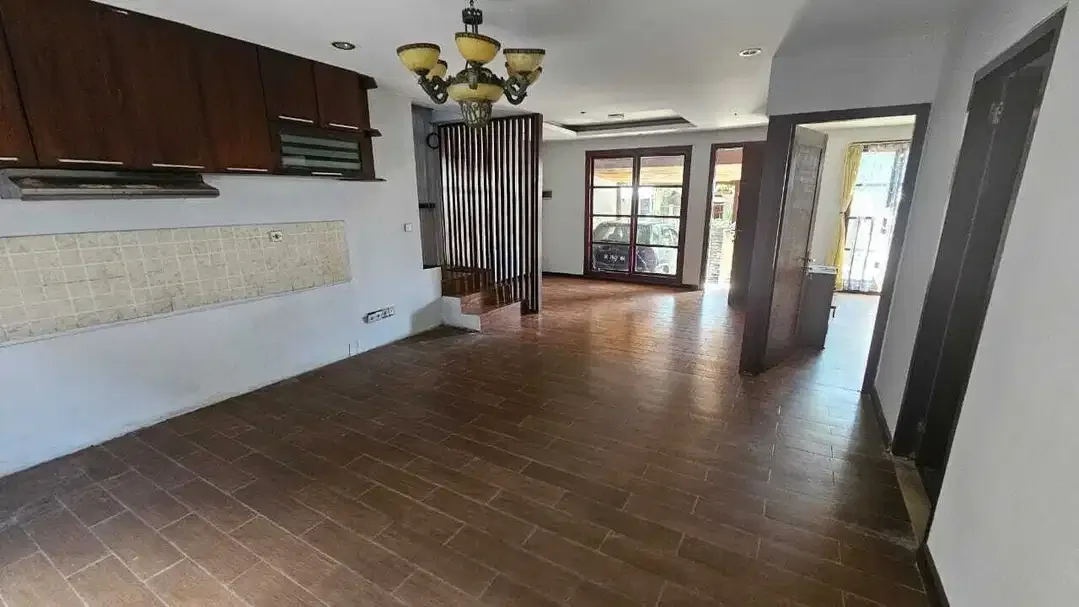 JUAL RUMAH READY UNIT DI JIMBARAN DALAM KOMPLEKS - Image 8 of 10
