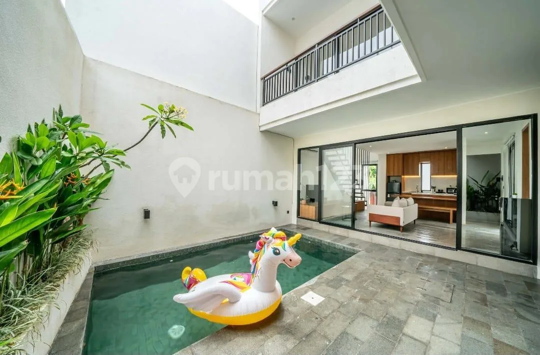 Minimalis Villa 3 Bedrooms Tumbak Bayuh Pererenan - Image 2 of 4