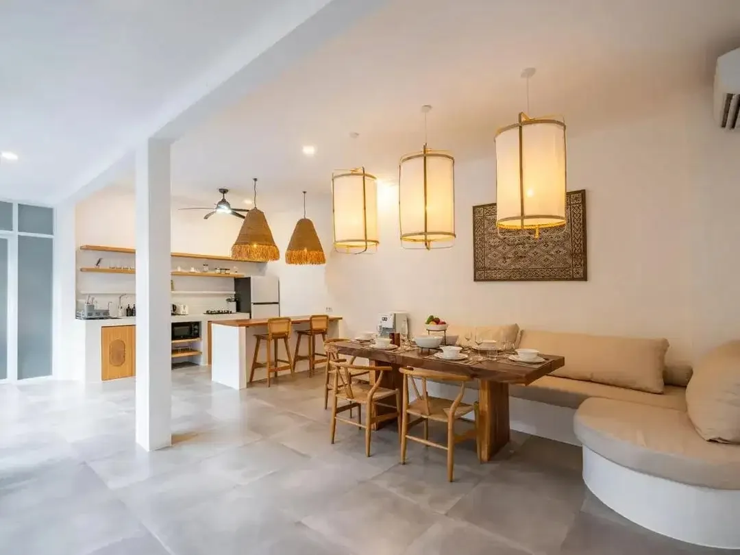 VILLA for Sale  Prime Location, walking distance to Canggu Beach, Famous Restaurants and Cafes - Image 1 of 10