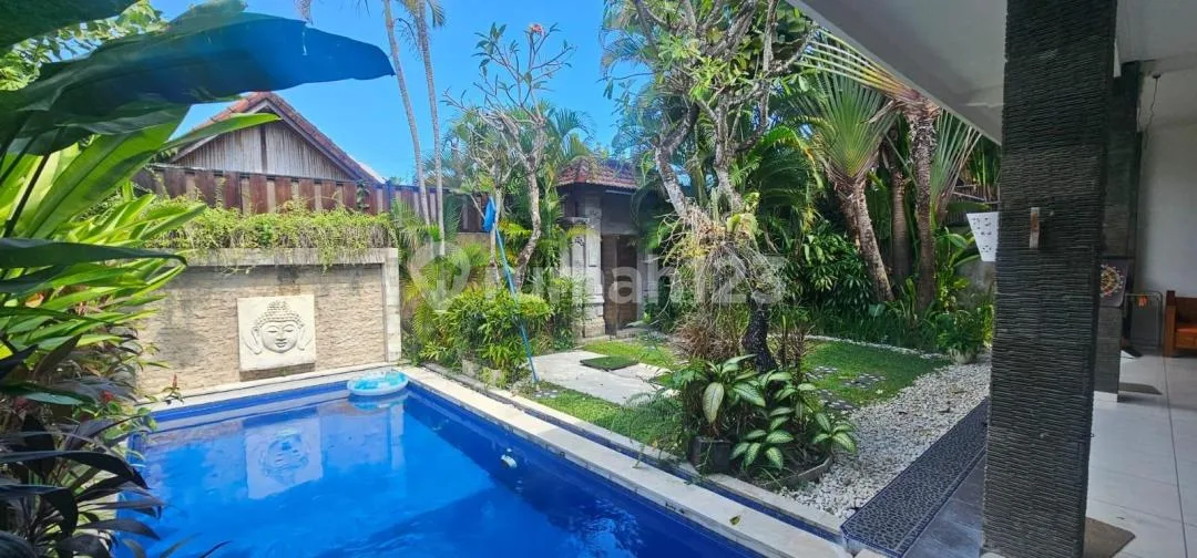 Tropical Villa Jalan Raya Kerobokan, Seminyak - Image 1 of 4