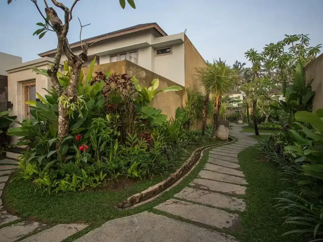 For sale  Di jual 4 Star Mini Hotel Loakasi in Lodtunduh UBUD gianyar bali  with Ricefield View - Image 4 of 6