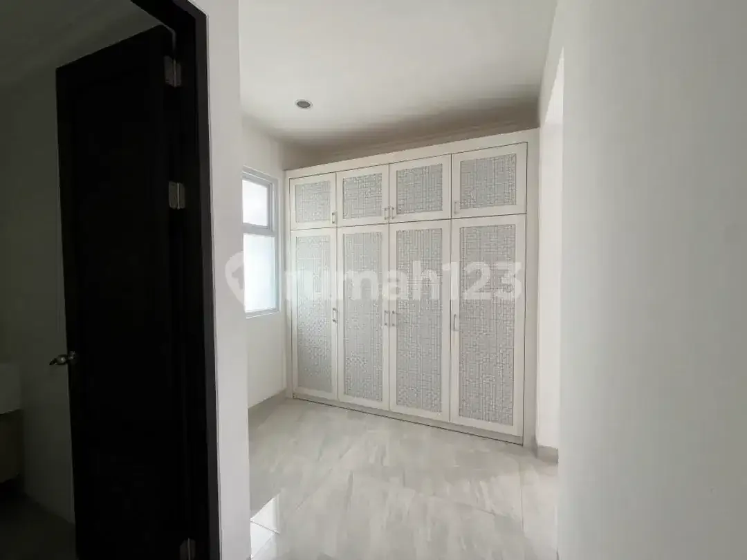 Exclusive Villa One Gate System Near Pandawa Beach - Image 9 of 10