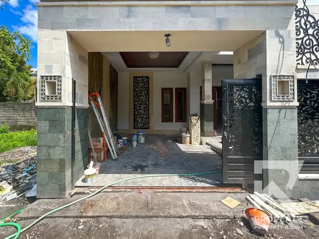 Brand New 3 Bedroom House Renon Bali for Rent Yearly - Image 5 of 10