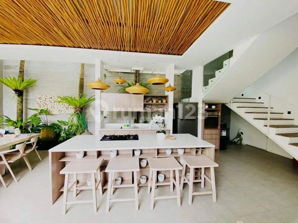 Villa Strategis Dekat Potato Head Furnished Pool 2Lt di Seminyak - Image 3 of 4