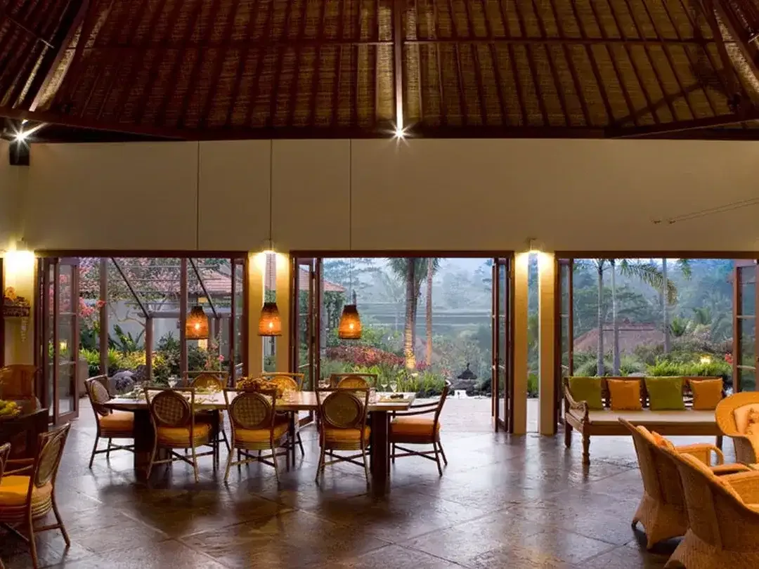 For Sale Villa on 8.160 Sqm of Land with Lush Widespread Views of Rice Fields and Green Valley - Image 5 of 10