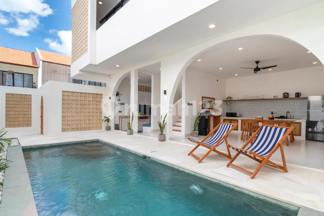 Dijual Villa Siap Huni Full Furnished di Canggu Bali - Image 2 of 4