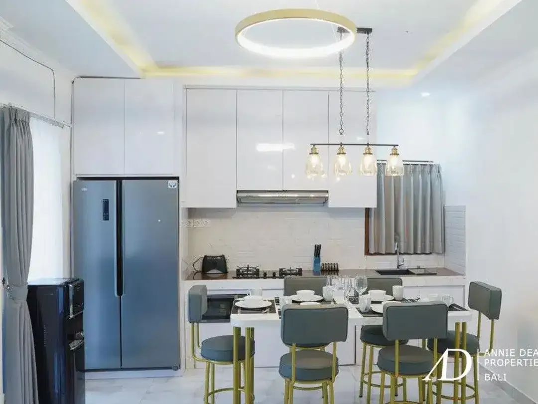 FREEHOLD | MODERN 3-BEDROOM VILLA IN KEROBOKAN NEAR CANGGU - Image 3 of 10