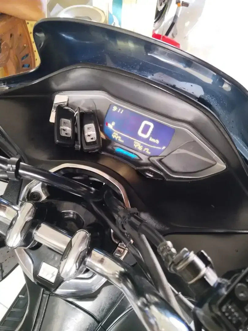 DP 4 JT / BUNGA MENURUN 2% / HONDA PCX 160 TAHUN 2022 - Image 7 of 7