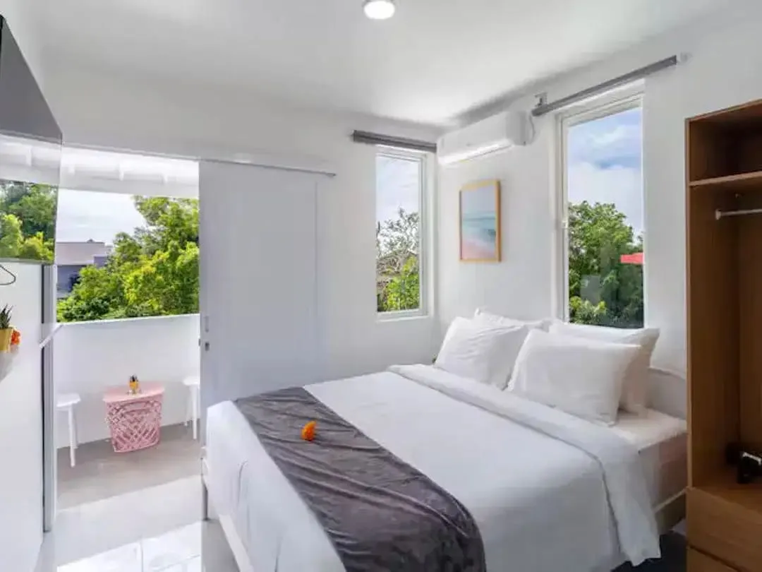 FOR SALE: Fully Furnished House – Prime Pecatu - Uluwatu Location - Image 6 of 10