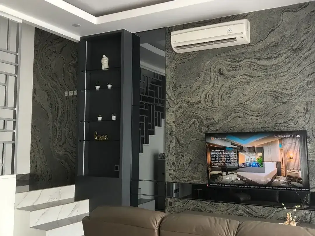 Dijual Villa Mewah Modern - Kerobokan (Dekat Canggu, Umalas, Seminyak, dan Denpasar) - Image 3 of 10