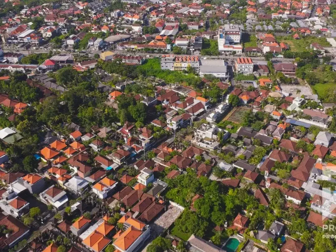 Tanah Kavling Kecil di Tepi Pantai Seminyak Bali Dijual Hak Milik - Image 9 of 10