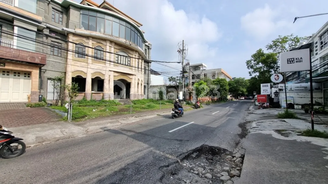 LOKASI PREMIUM!! GEDUNG BESAR di SENTRAL RENON, Denpasar Timur - Image 3 of 4