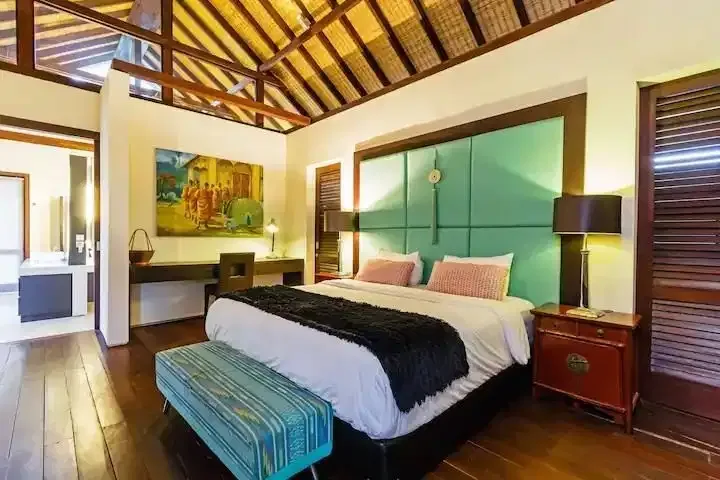 Dijual villa lantai 2 seminyak bali - Image 8 of 10