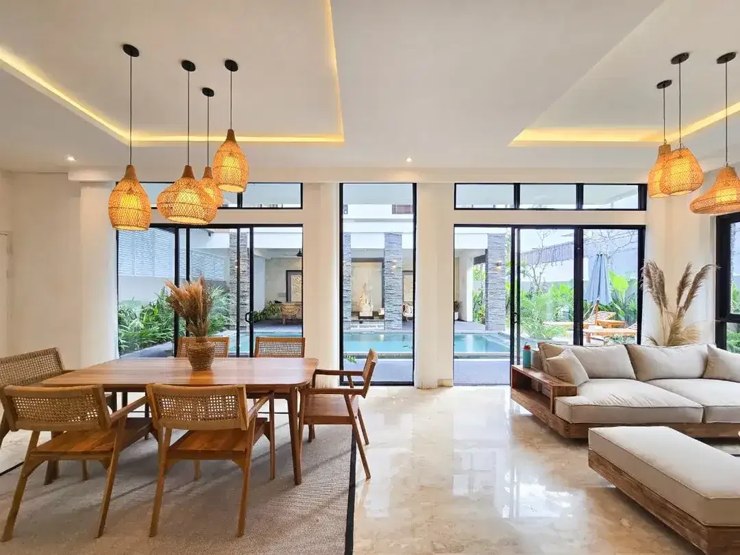 Rare Investment Gem in Berawa Stylish Modern Villa with Steady Monthly Income! - Image 10 of 10