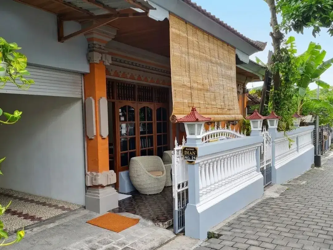 Dijual Rumah 2 Lt, Harga Terjangkau, di Muding, Kerobokan dekat Kuta dan Canggu - Image 2 of 9