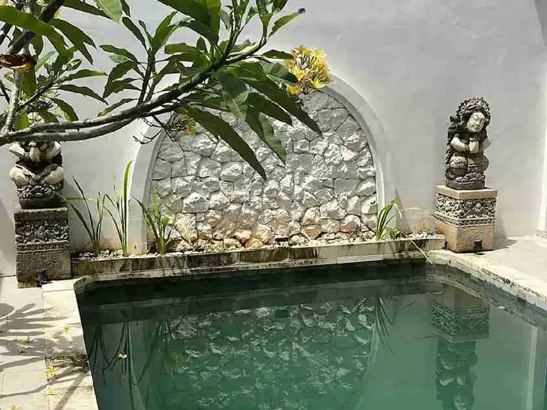 disewakan villa dekat pantai Balangan Badung Bali - Image 3 of 10