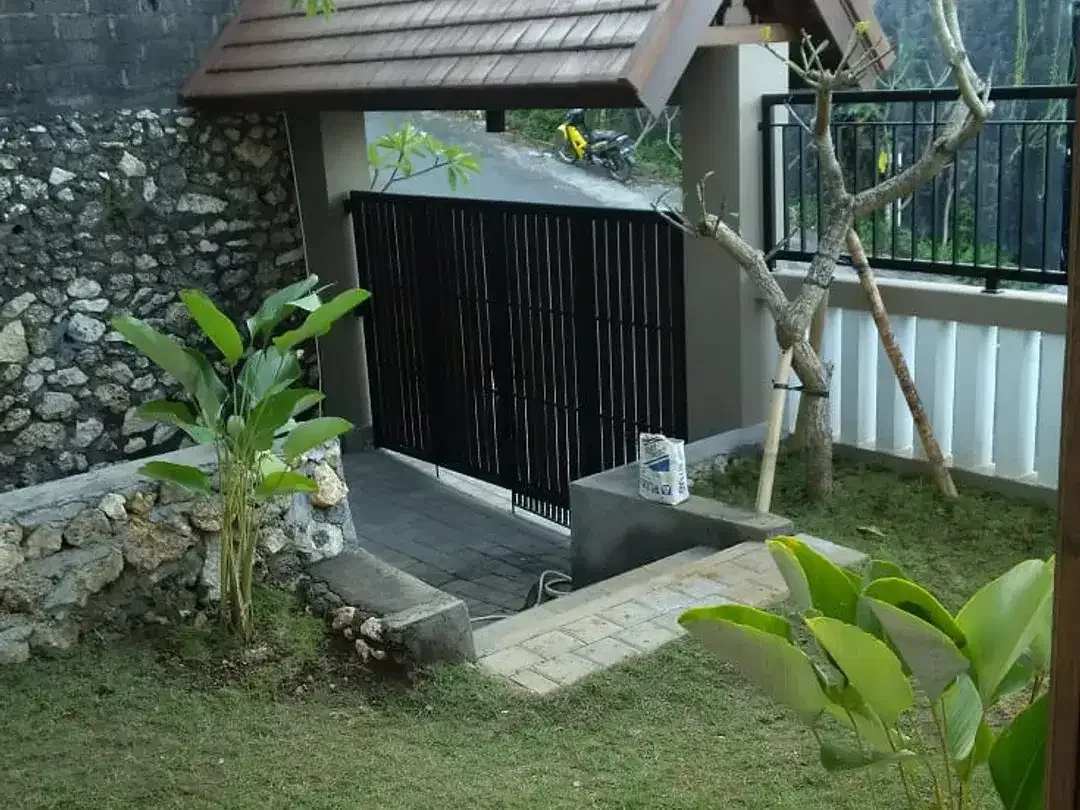 Villa 3 Bedrooms Taman Luas di Jl Taman Giri Jimbaran - Image 6 of 10